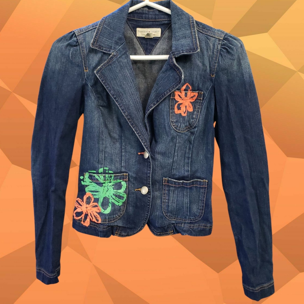 Denim&Co Women's Blue Floral Denim Jacket